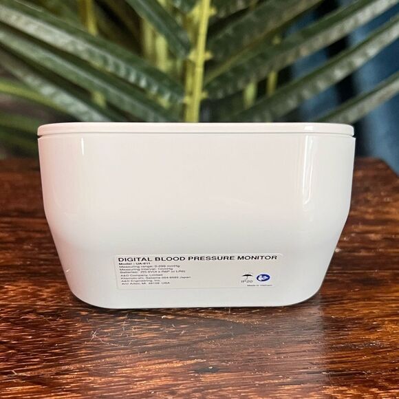 A&D Medical Blood Pressure Monitor, Model UA-611 in White. New in Box! - Picture 7 of 16